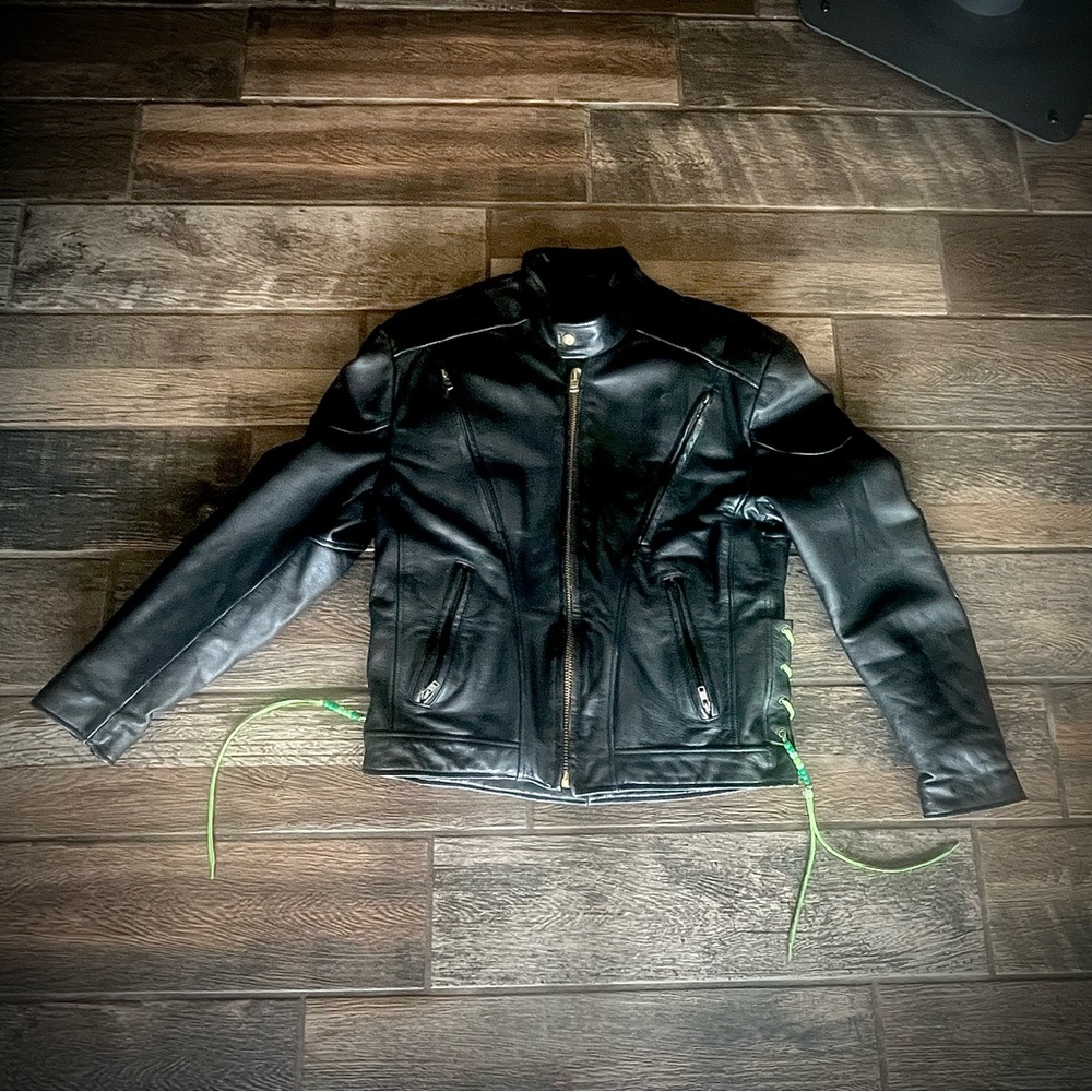 Highway Leather black motorcycle riding jacket 38